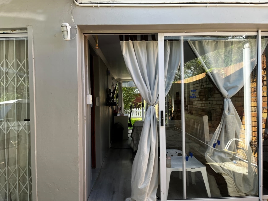 3 Bedroom Property for Sale in La Hoff North West